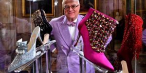 manolo-blahnik-mostra-milano1-ok